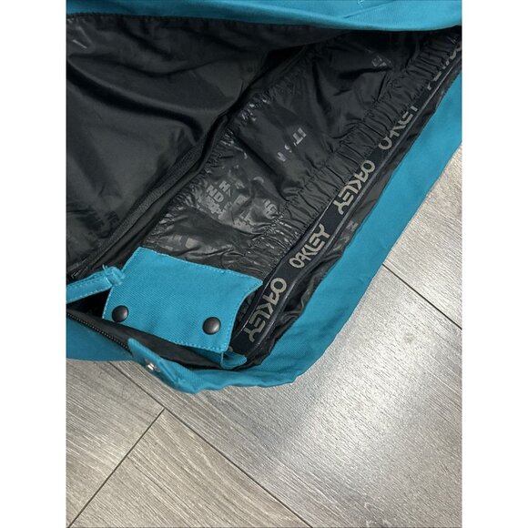 Oakley Factory Pilot Snowboard Jacket Mens Medium 15K Read - Picture 7 of 10